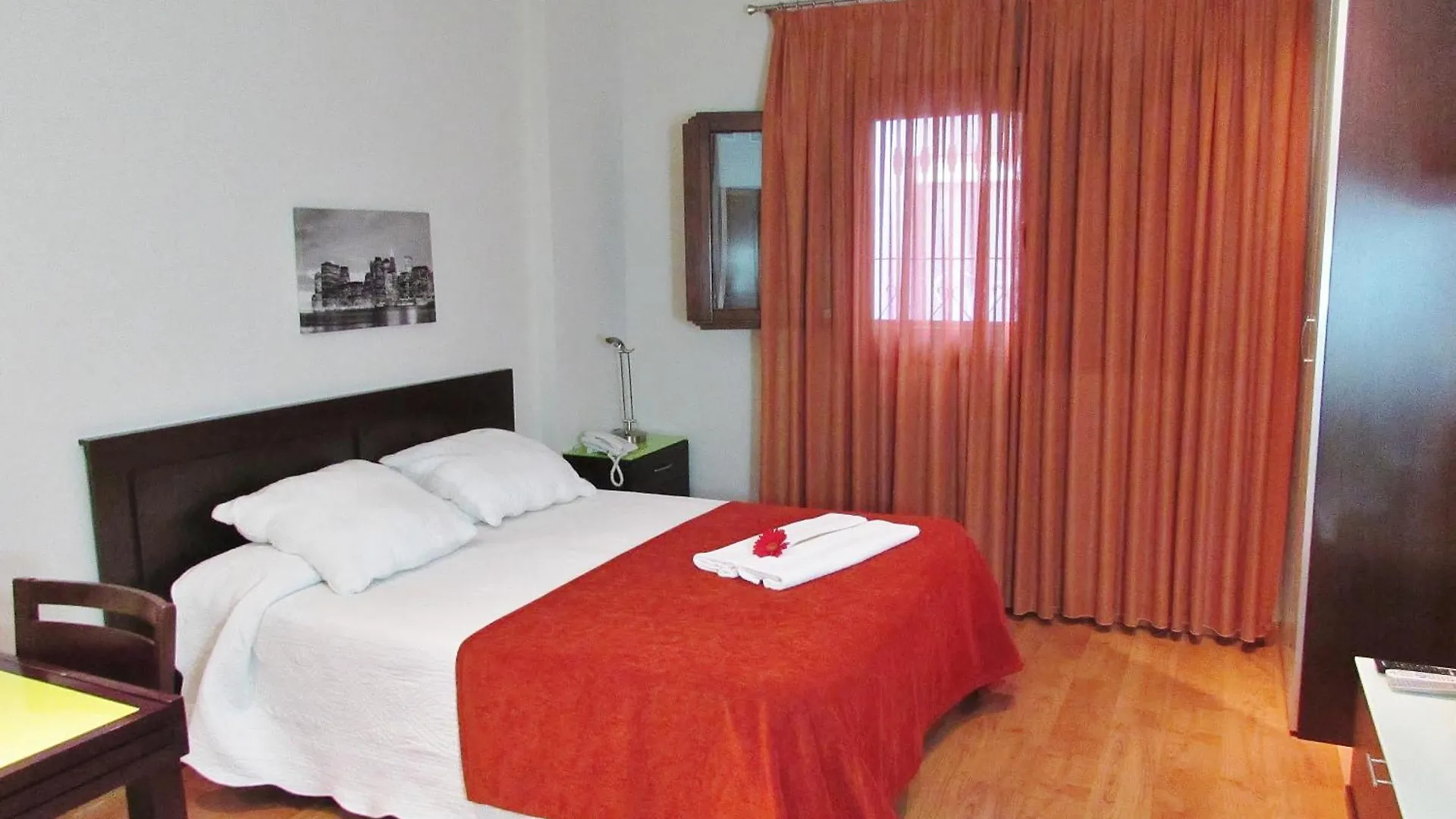 Apartamentos Turisticos Las Nieves Granada Spanje