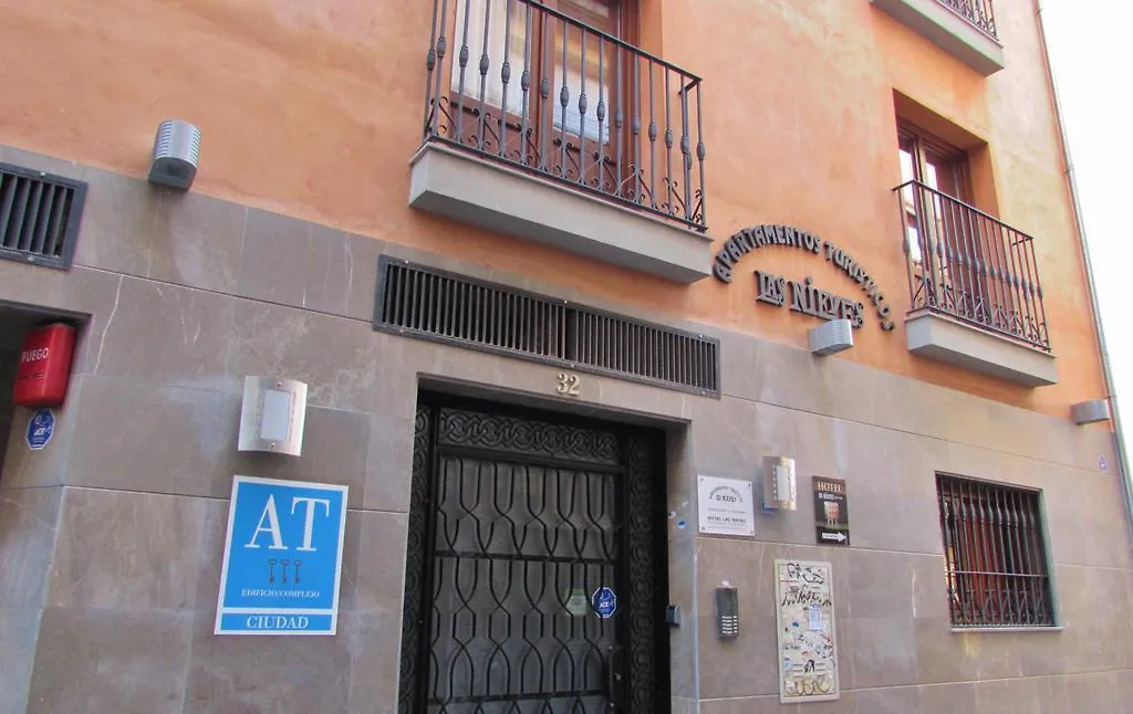 Apartamentos Turisticos Las Nieves Granada Spanje